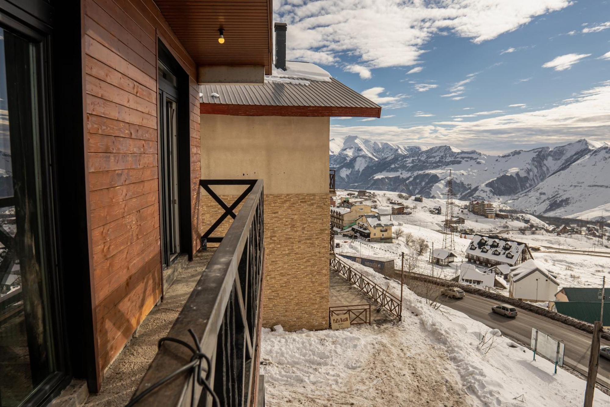 Апартаменты Mountain Dream House Гудаури Экстерьер фото